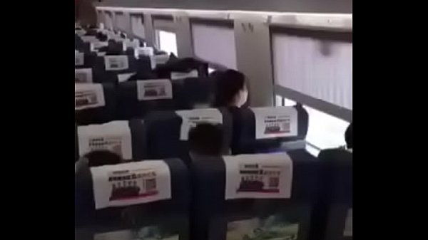 Crazy Korean couple fucking in a public bus – found on slutsxcam.com