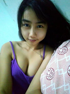 Exposed Thai GF 3