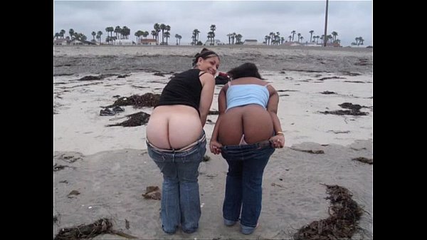 Mooning Photos Slideshow