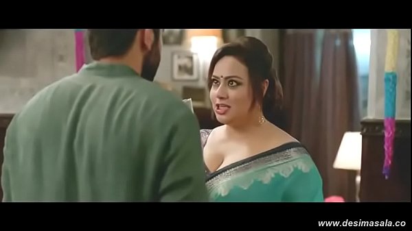 desimasala.co – Big boob auntys hot cleavage show in slowmotion