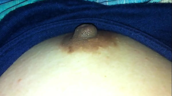 【Tits】My nipples erection