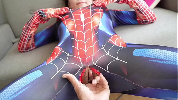 【主観】話題のスパイダーマンが手マンでクリ責めされまくる！淫らな姿に恥ずかしがりながらも中イキしまくり　絶頂　羞恥　調教　コスプレ　巨乳　かわいい　素人　カップル　投稿　個人撮影　日本人　えむゆみ