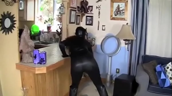 catwoman gets caught