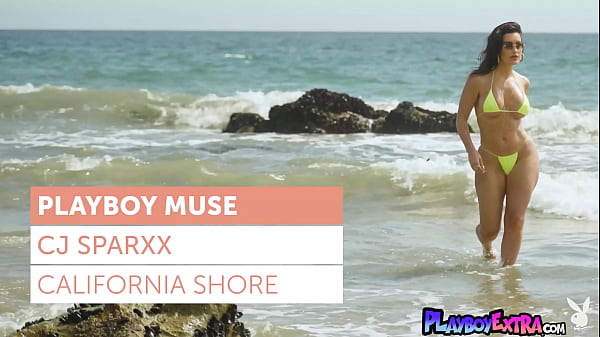 Awesome latina muse CJ Sparxx reveals all her little secrets at the beach
